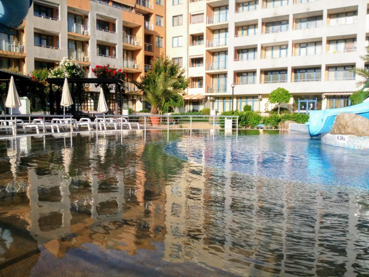 Apartment Konstantin In Trakia Plaza Солнечный берег Экстерьер фото