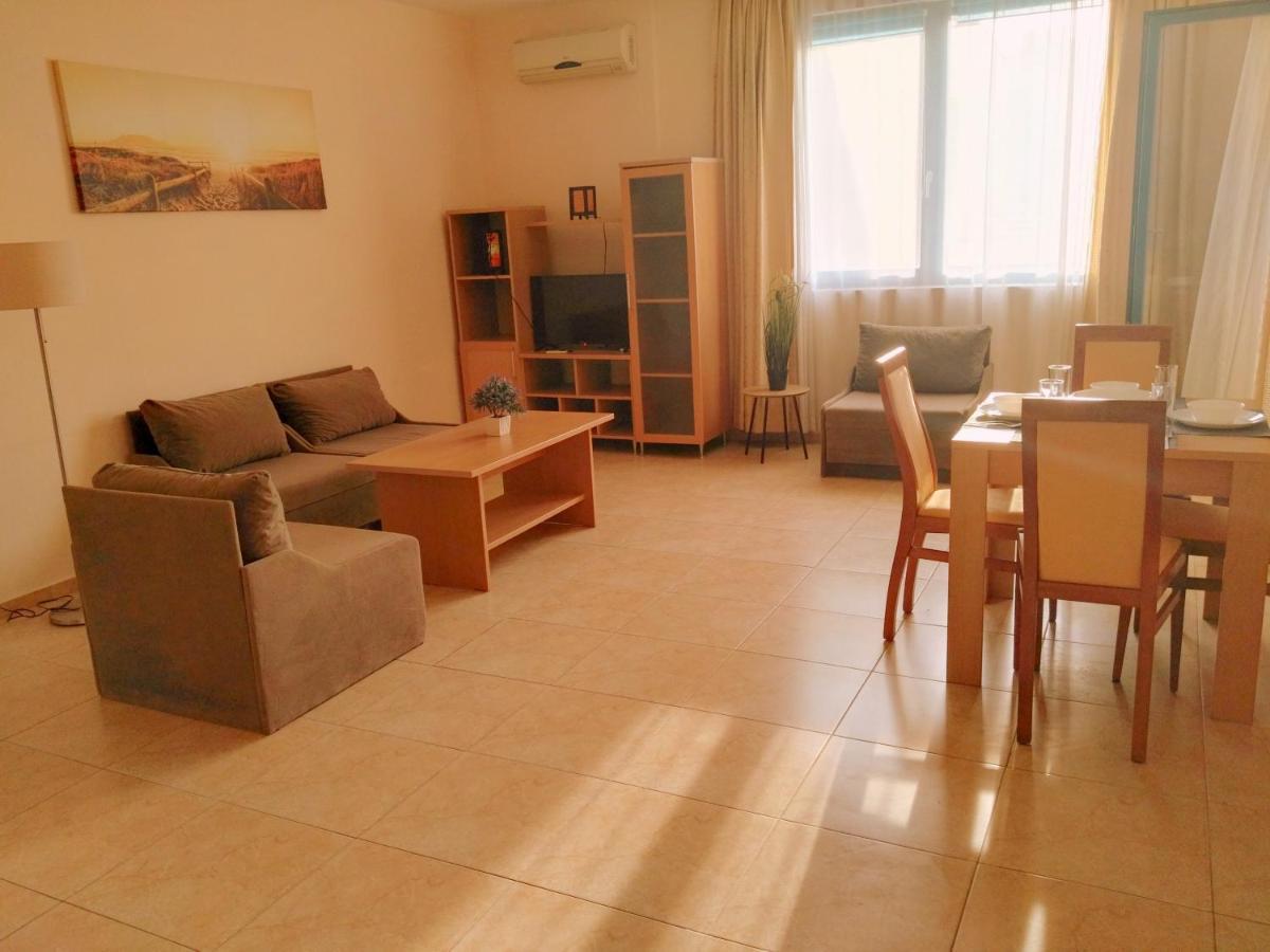 Apartment Konstantin In Trakia Plaza Солнечный берег Экстерьер фото