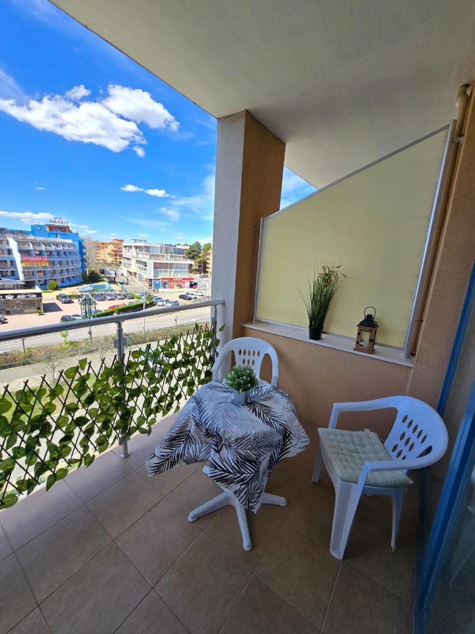 Apartment Konstantin In Trakia Plaza Солнечный берег Экстерьер фото
